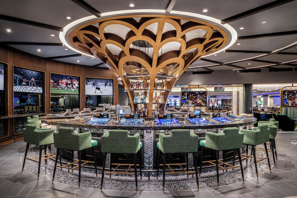 Harrah s Las Vegas A Caesars Rewards Destination - photo 91