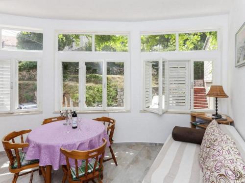 Apartments Sisic One Bedroom Apartment with Terrace