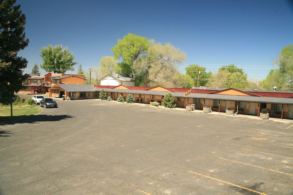 Black Canyon Motel - photo 35