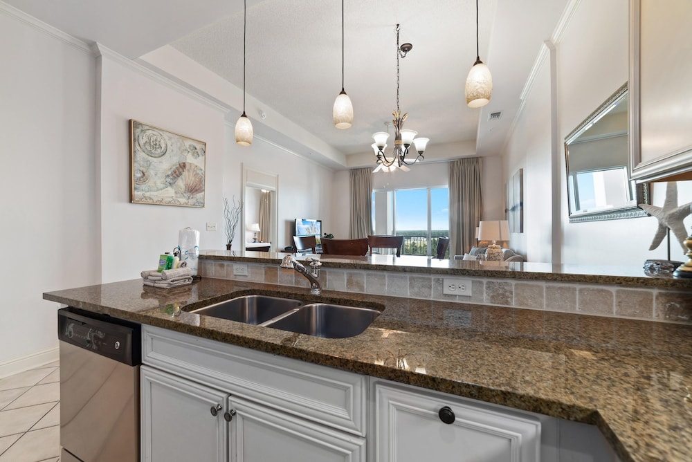 Wharf Resort 917 - photo 12