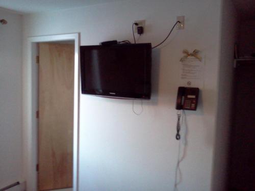 Borealis Inn - photo 14