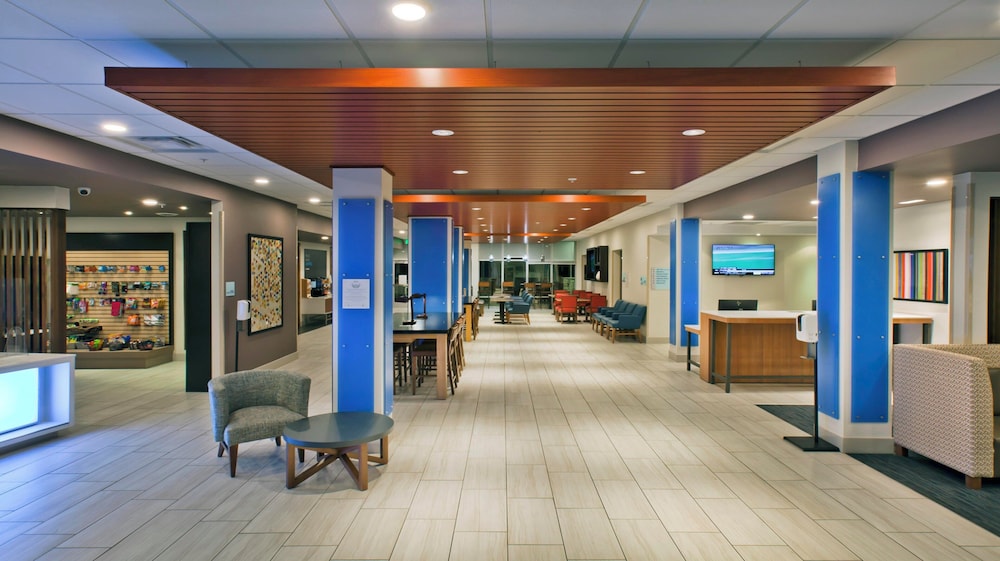 Holiday Inn Express and Suites Green River - photo 91