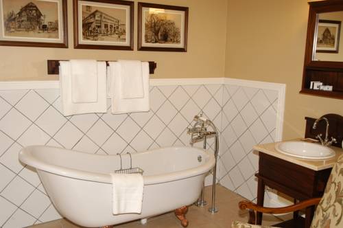 Kimberley Club Boutique Hotel