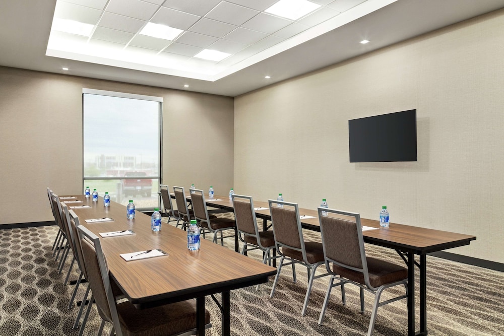 Homewood Suites by Hilton Springfield Medical District - photo 41