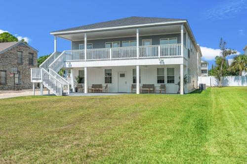 Dream house in NMB short walk to the ocean — 4-Star Luxury Hotel in Myrtle Beach, United States