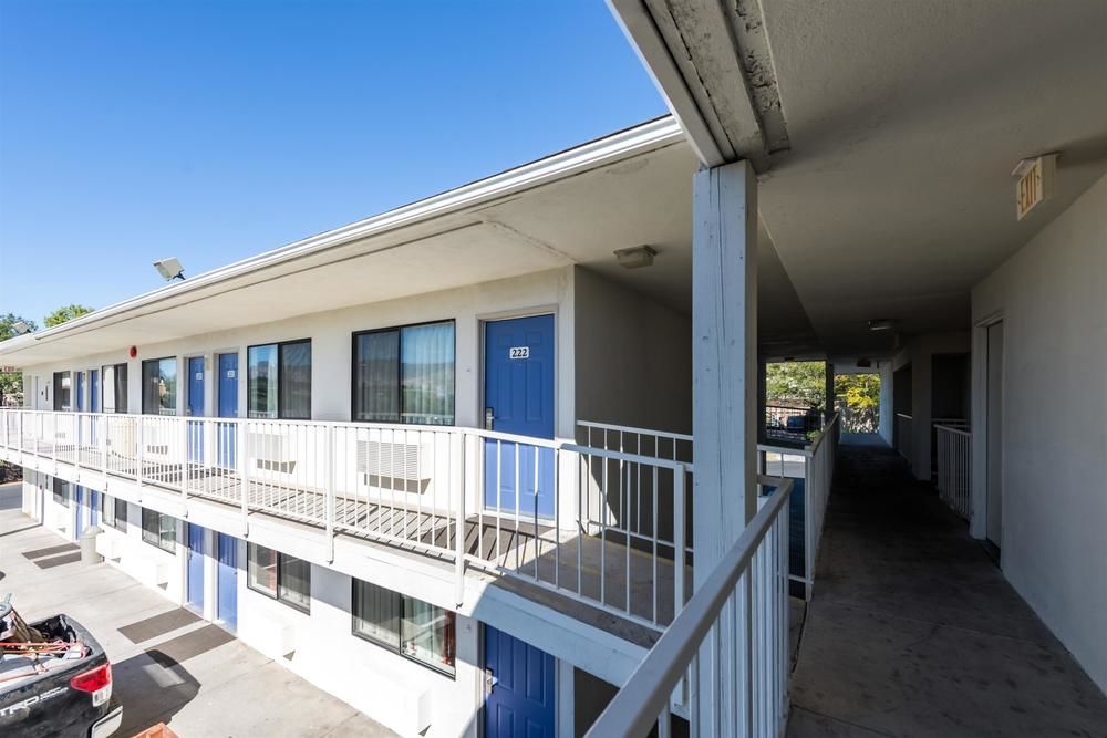 Motel 6 Reno West - photo 31