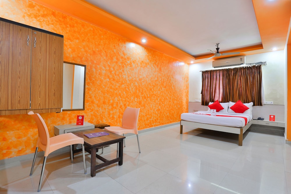 OYO 15918 Hotel Silent in Daman, India