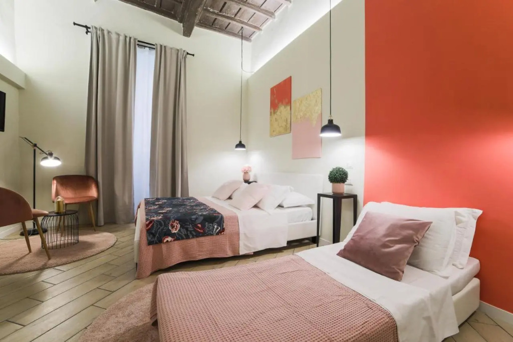 Pantheon 2 Bedrooms — 4-Star Luxury Hotel in Rome, Italy