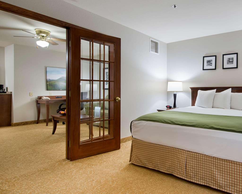 Country Inn & Suites by Radisson Greeley CO - photo 12