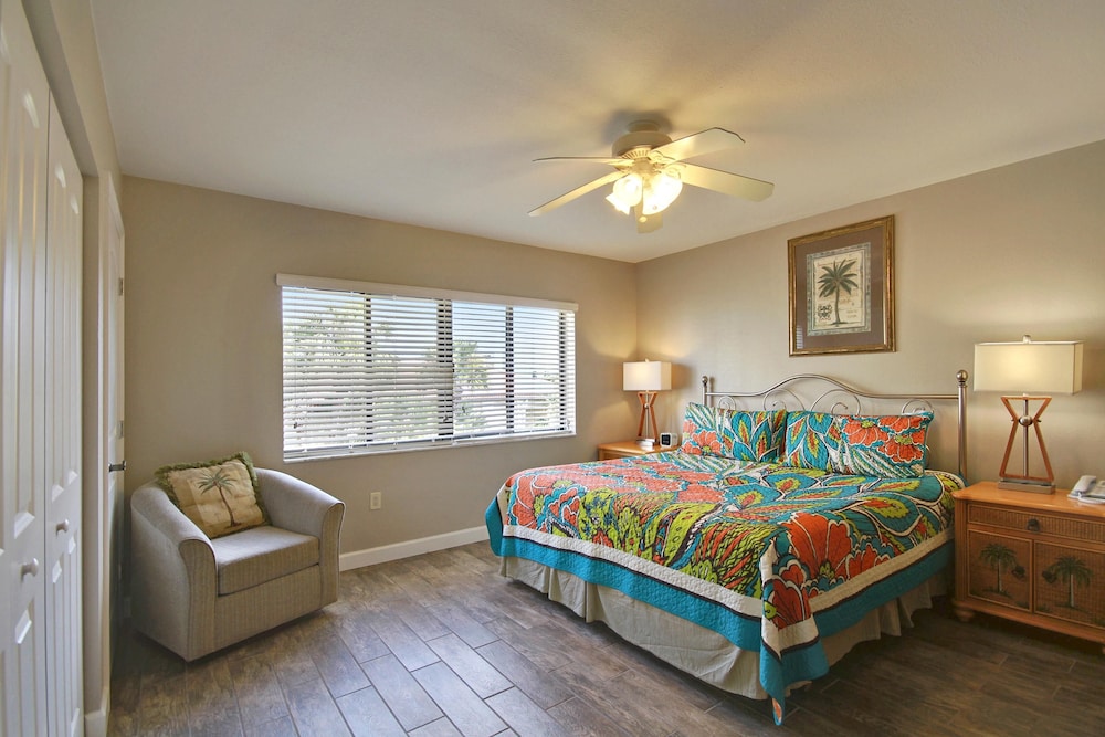 Land's End 8 306 Beach Front Premier - photo 6