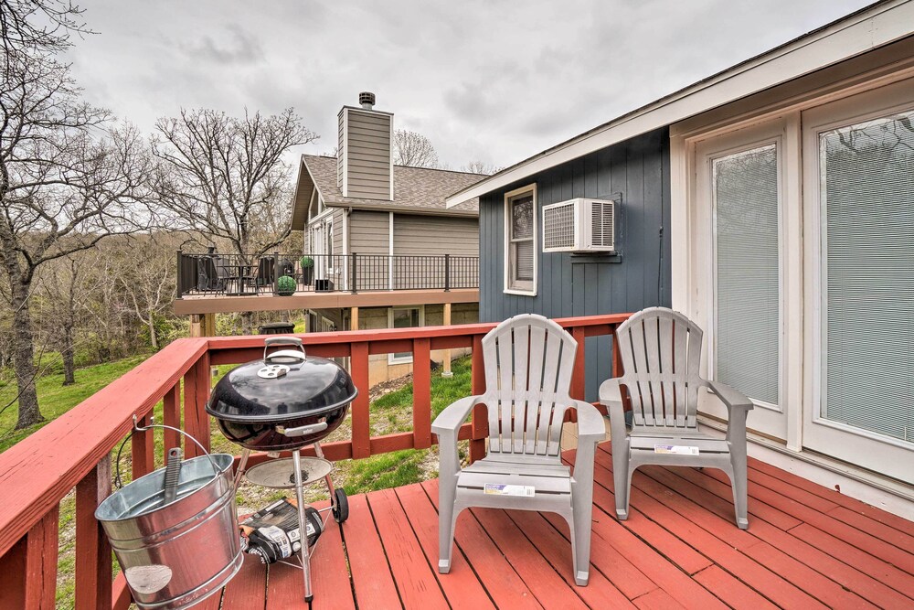 Quaint Table Rock Lake Hideout with Pool Access - photo 14