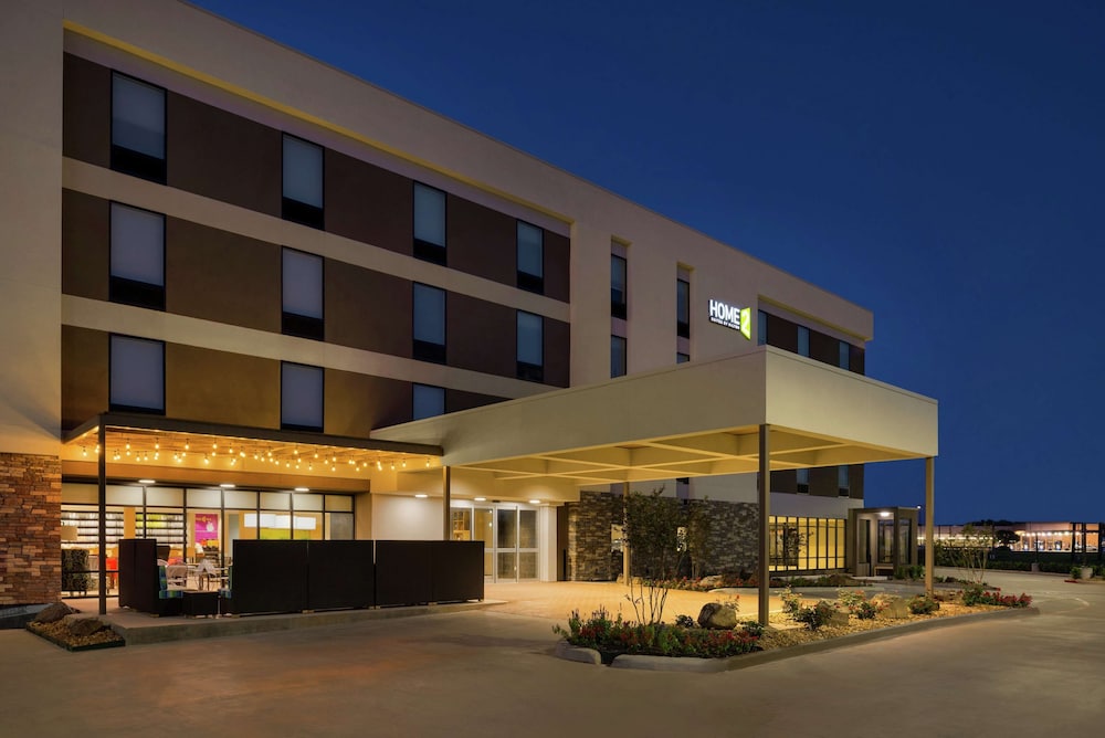 Home2 Suites by Hilton Alexandria - photo 29
