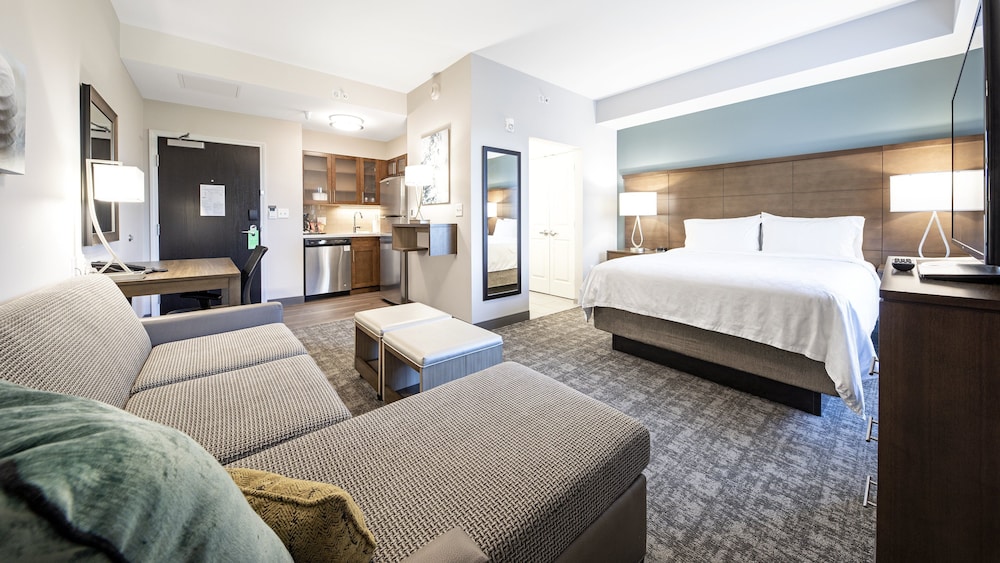 Staybridge Suites Naples Marco Island by IHG - photo 26