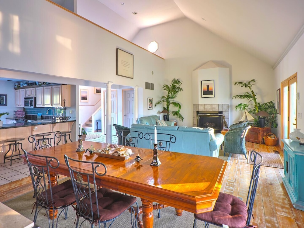 Harbor Road 17 in Rehoboth Beach, United States