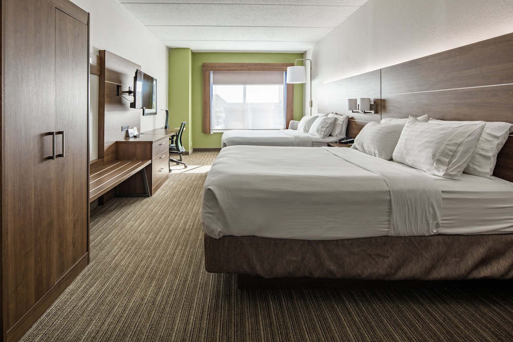 Holiday Inn Express & Suites Chattanooga by IHG - photo 8