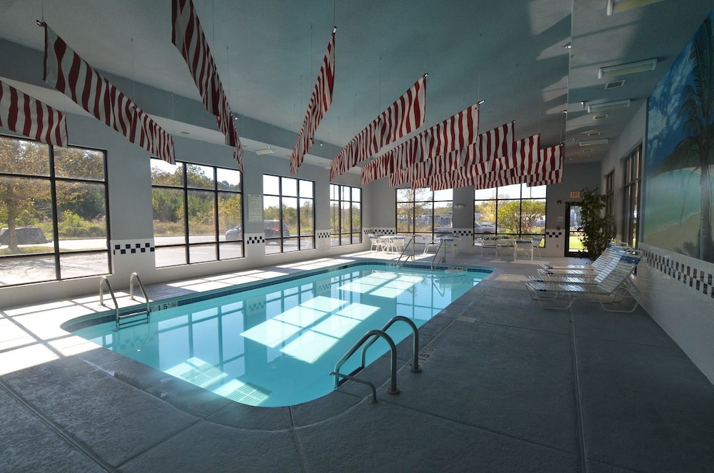 Hampton Inn Ft Payne - photo 10