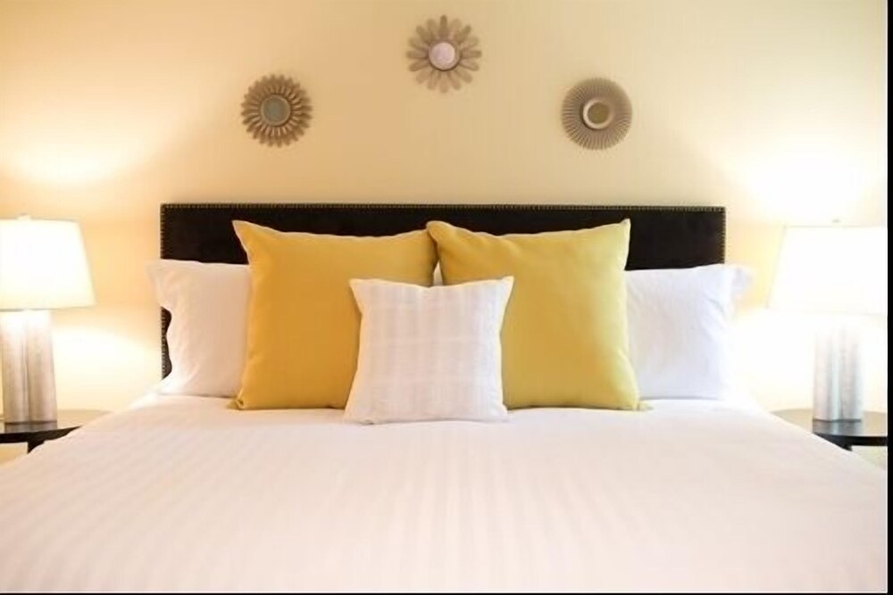 The Mount Vernon Inn - photo 5