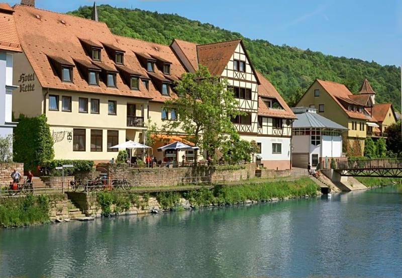 Tauberhotel Kette — Wertheim