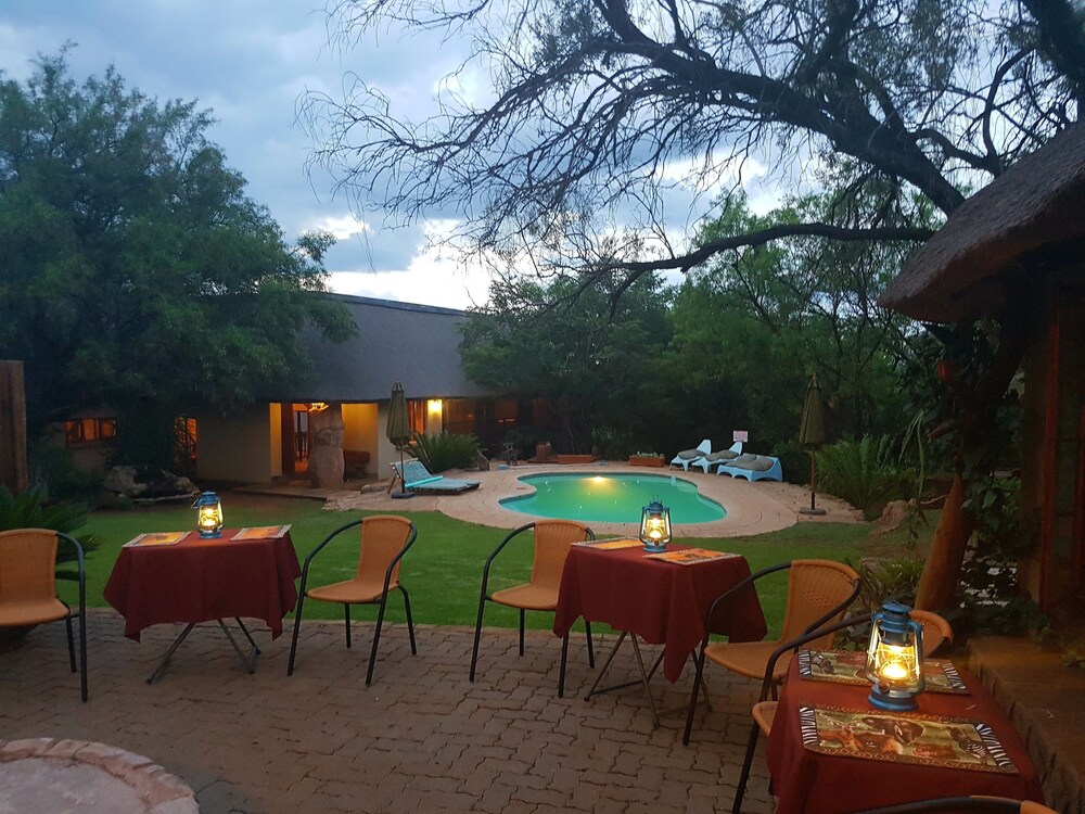 Kareekloof Game Farm — 4-Star Luxury Hotel in Rustenburg, South Africa