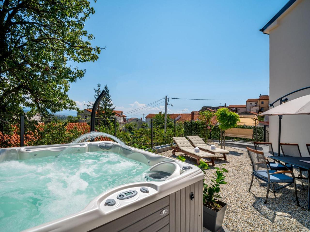 Holiday Home Amberg by Interhome — 4-Star Luxury Hotel in Kastav, Croatia