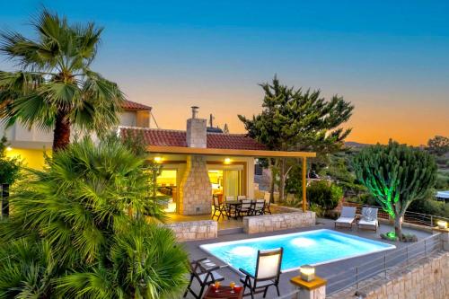 TheaLuxuryVilla in Kokkini Chani, Greece