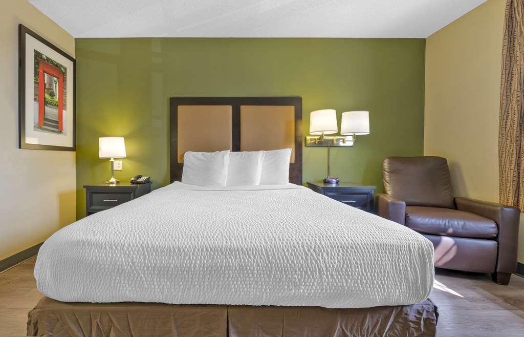 Extended Stay America Suites Stockton March Lane - photo 14
