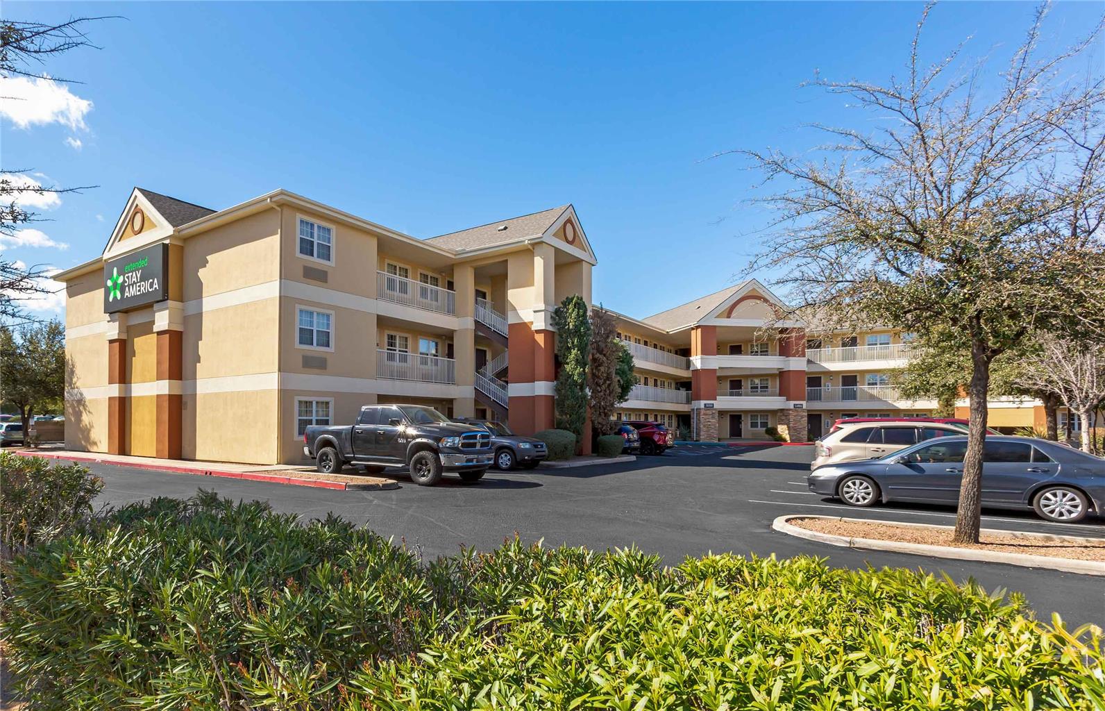 Extended Stay America Suites Tucson Grant Road - photo 2