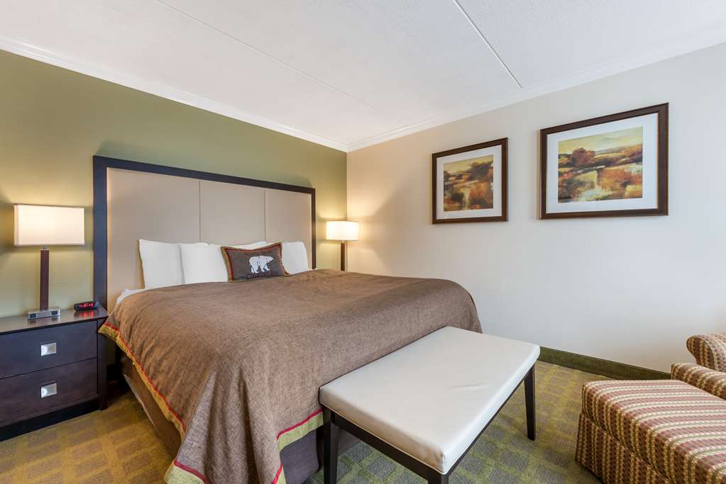 Best Western Plus White Bear Country Inn - photo 19