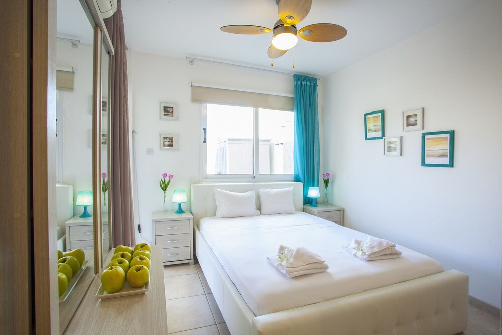 Jasmine Suite 003