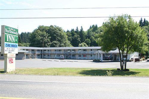Northwoods Inn - photo 3