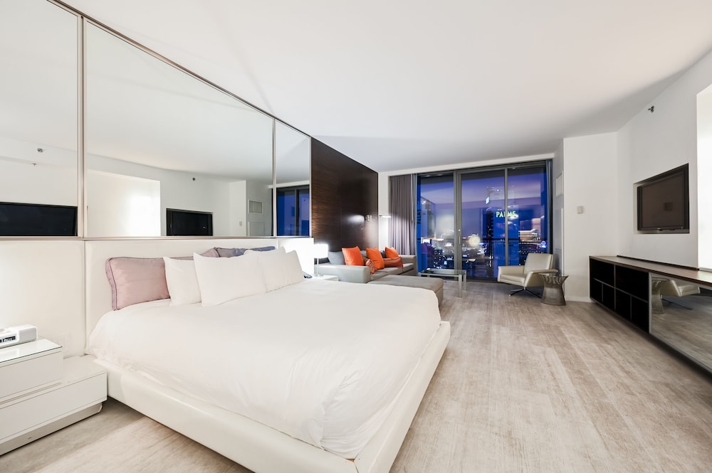 StripViewSuites at Palms Place Penthouses - photo 7