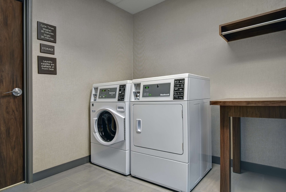 Hampton Inn Cave City KY - photo 29