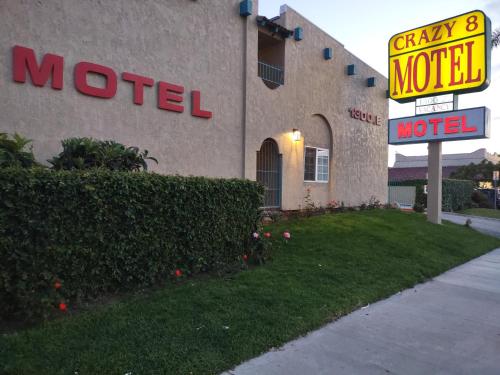 Crzy 8 Motel in Orange, United States