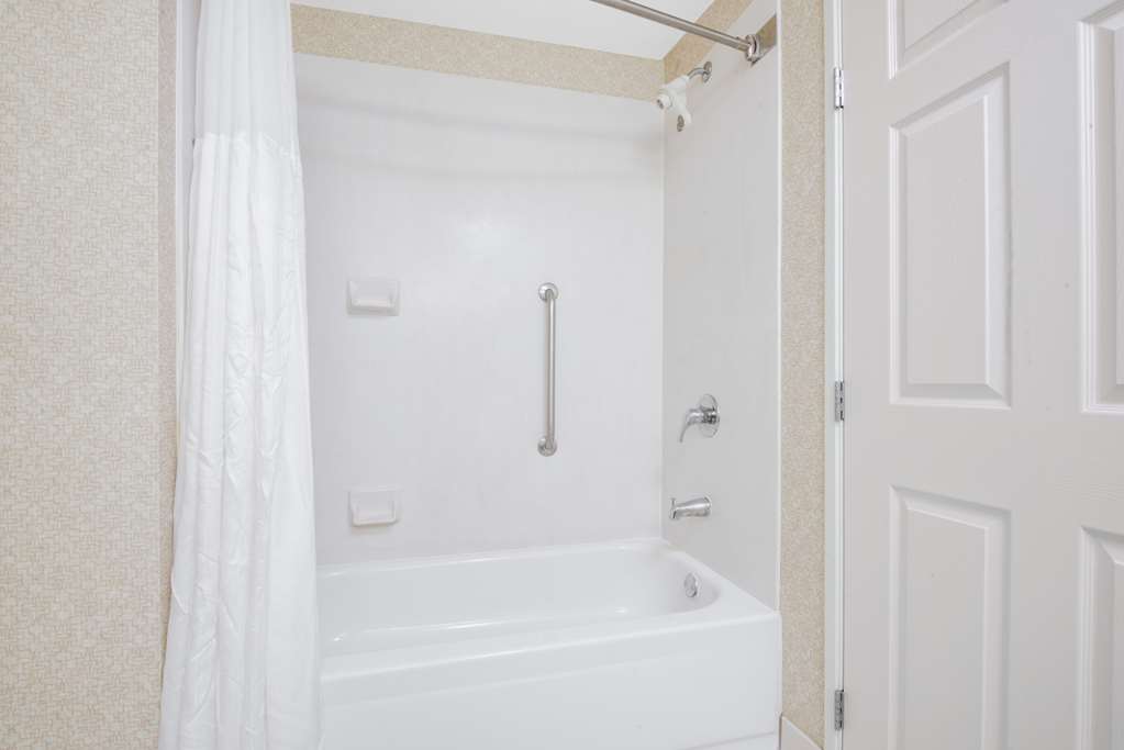 Wingate by Wyndham Gillette - photo 18