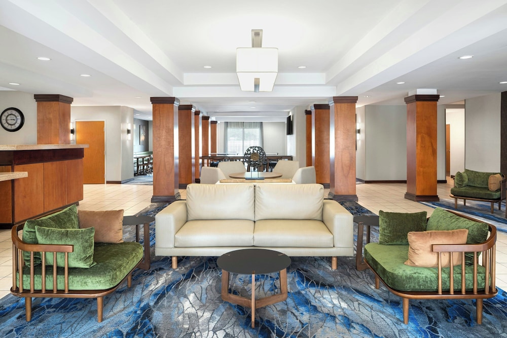 Fairfield Inn & Suites Marianna - photo 4