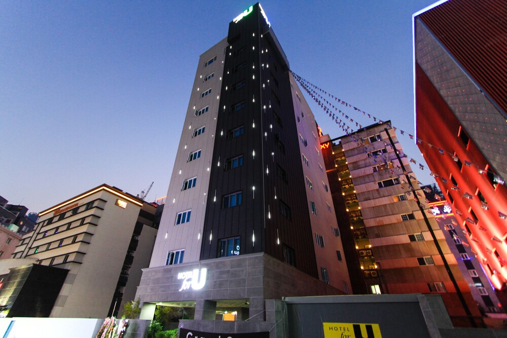 Haeundae For U Hotel - carbon neutral hotel in Busan