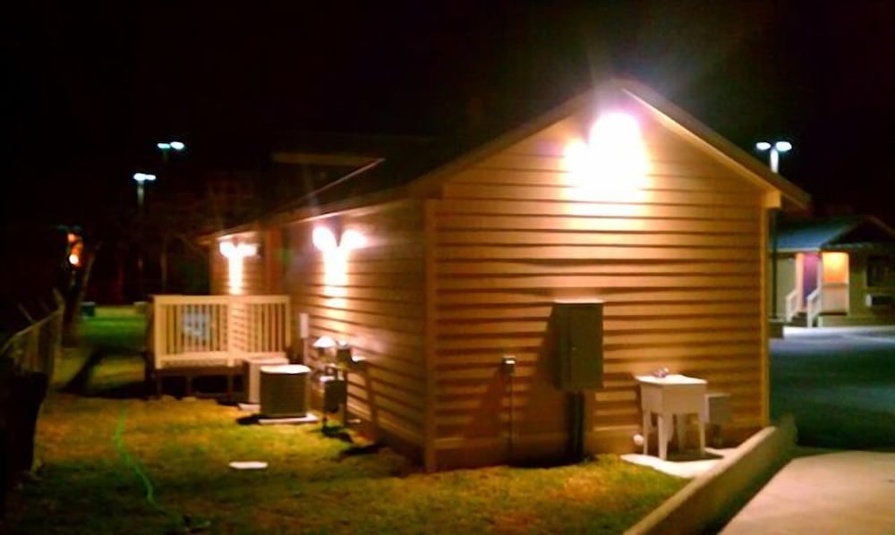 FieldHouse Inn - photo 4