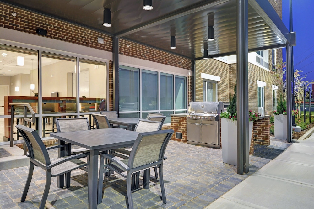 TownePlace Suites by Marriott Jackson Airport Flowood - photo 32
