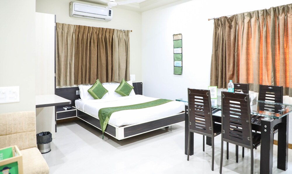 Treebo Bagga International in Aurangabad, India