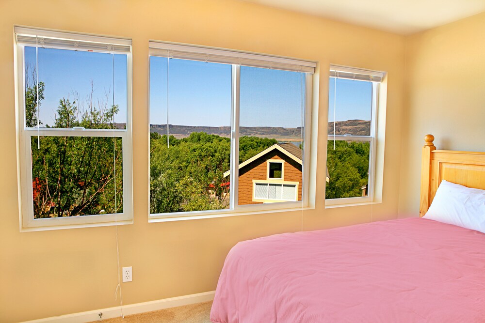 Sunbanks Lake Resort - photo 17