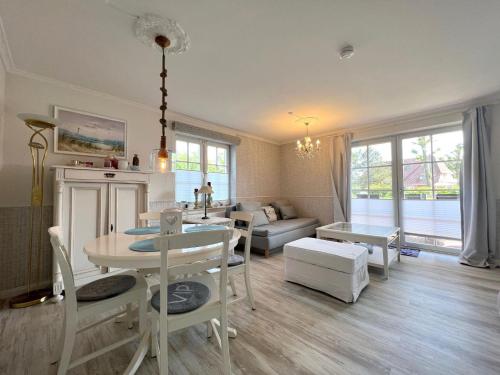 Haus Wattlaeufer Whg 05 — 4-Star Luxury Hotel in Sankt Peter-Ording, Germany