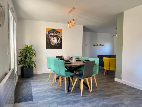 Gîte rénové au cœur du Vignoble Nantais proche Hellfest terrasse jardin clos parking vélos à dispo FR 1 306 1230 — hotel in Clisson