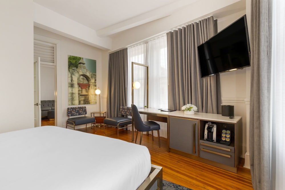 Hotel Gibbs Downtown Riverwalk - photo 14