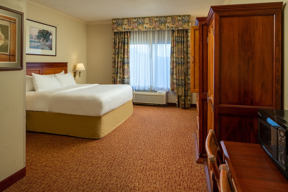 Paragon Casino Resort - photo 9