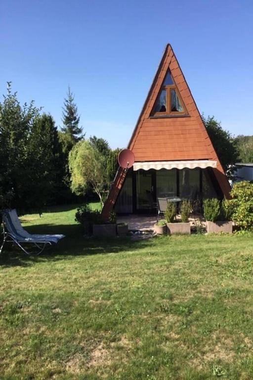 Gemütliches Ferienhaus mit sonniger Terrasse Frankenwald nähe Badesee Smart TV — hotel in Lichtenberg