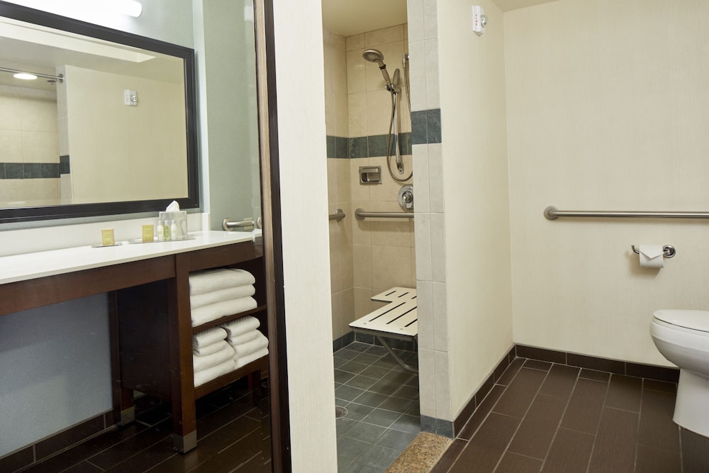 DoubleTree by Hilton Hotel Alana Waikiki Beach - photo 51