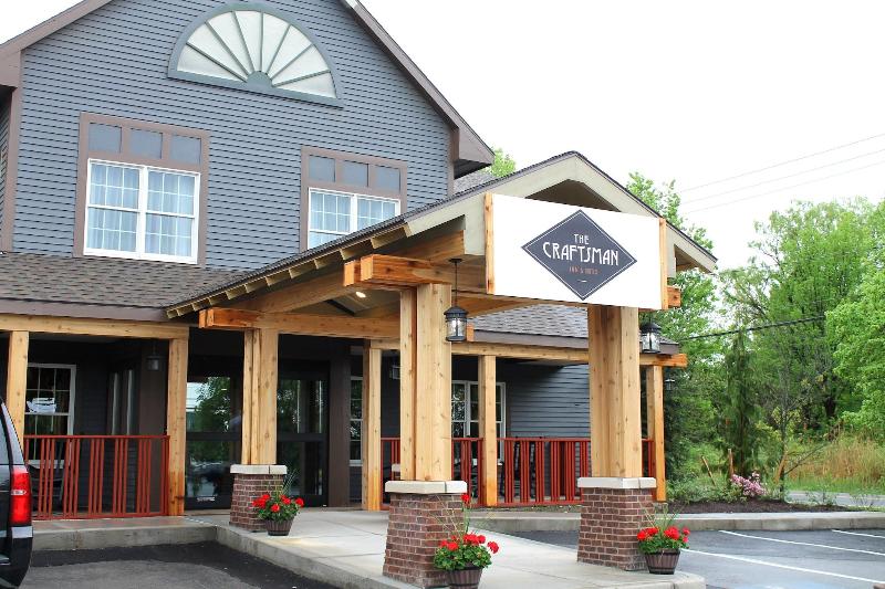 The Craftsman Inn & Suites - photo 3
