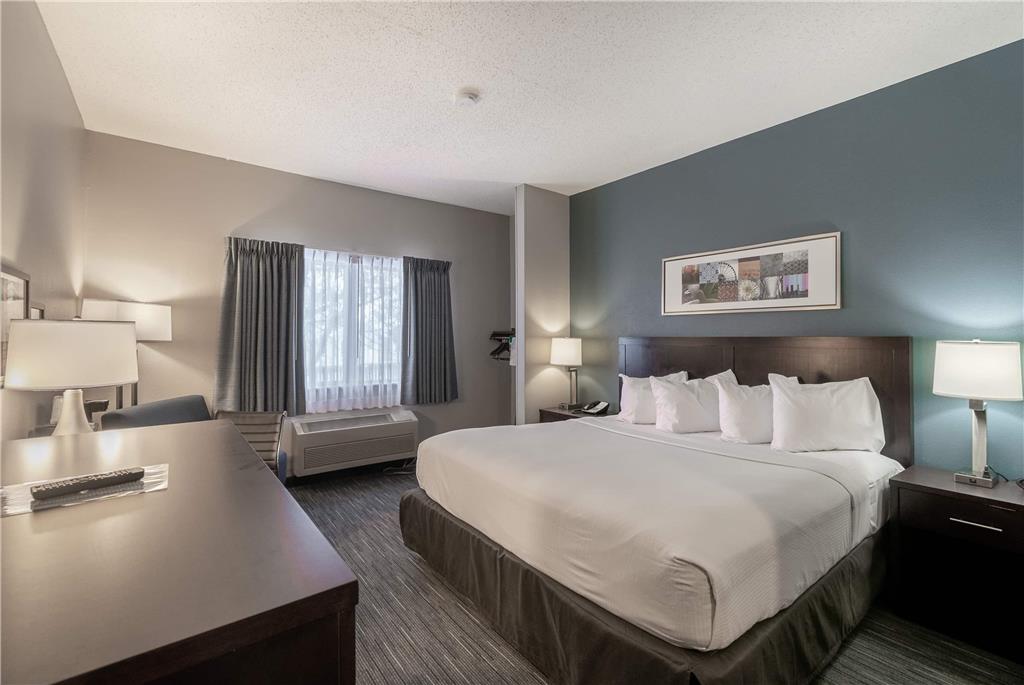 Wingate by Wyndham Great Falls - photo 15