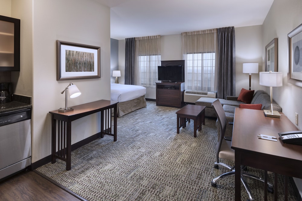 Staybridge Suites Austin NW by IHG - photo 8