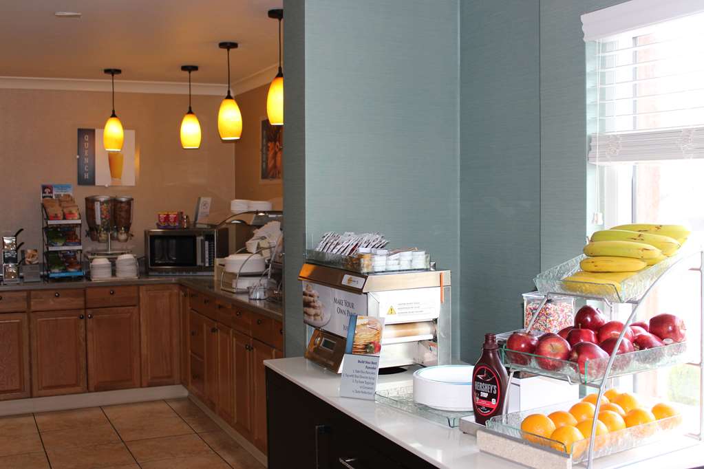 Best Western Plus La Mesa San Diego - photo 9